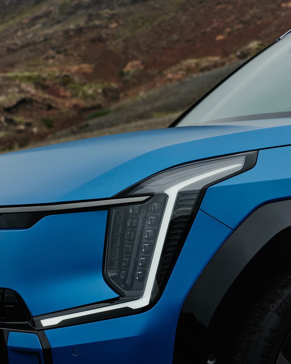 KIA-EV9-ICELAND_LOCATION-5_043-4-5